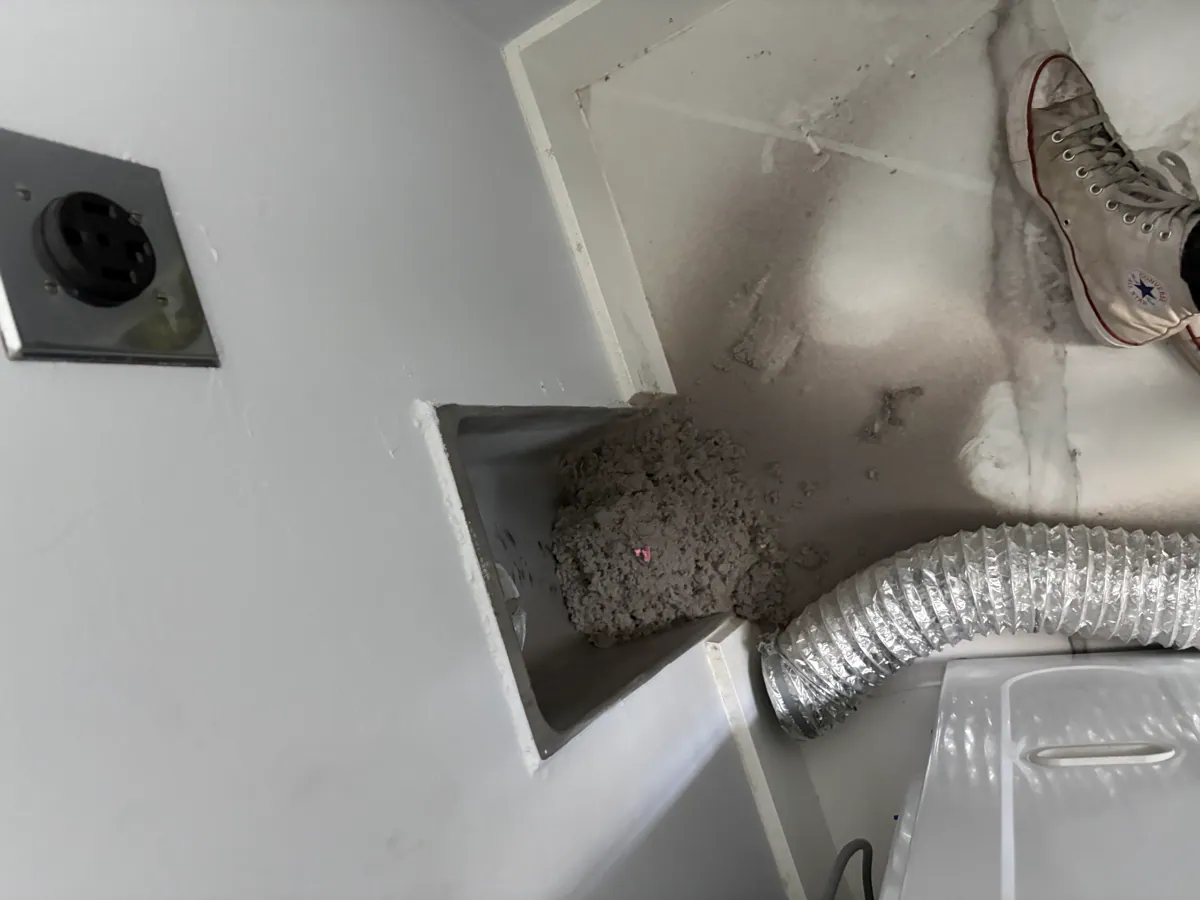 Air duct cleaning in Naples